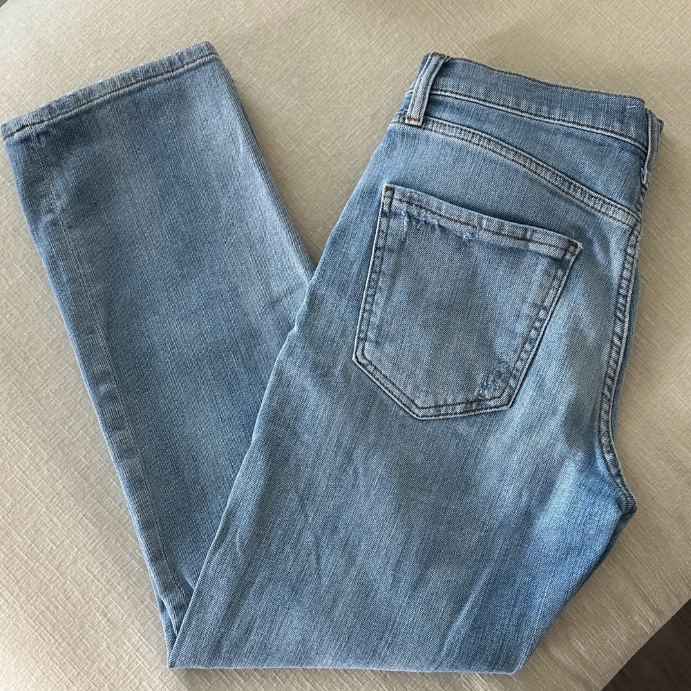 Women’s Light Blue Jeans